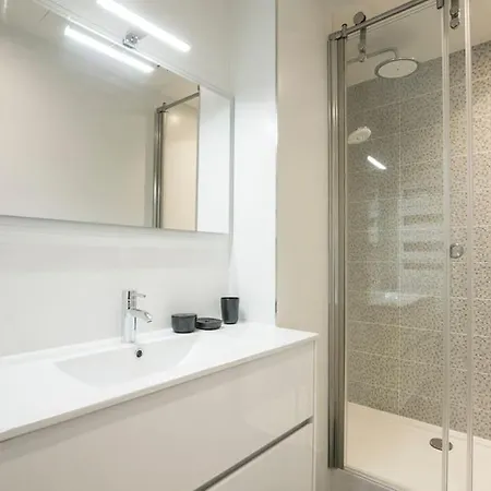 Apartment Amazing 6 Pax Place Near Opera Paris