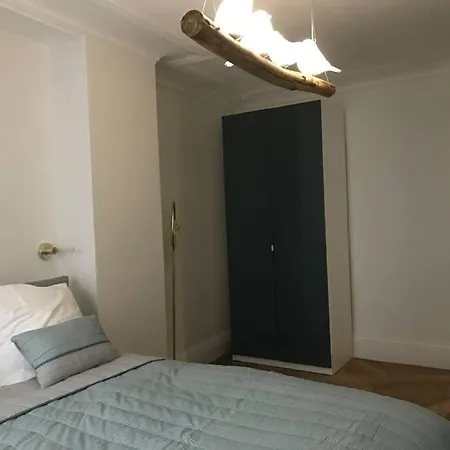 Apartment Amazing 6 Pax Place Near Opera